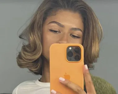 Zendaya Debuts A Honey Blonde Bob