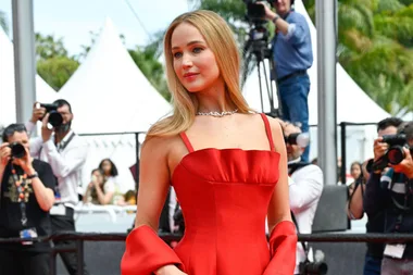 Jennifer Lawrence Wore Thongs On The Cannes Red Carpet