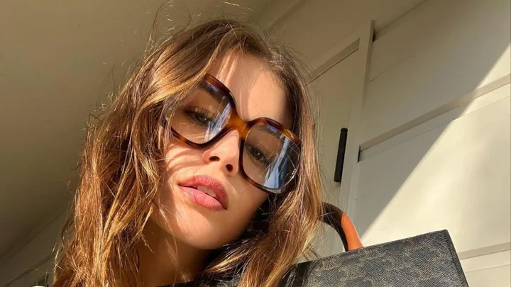 celebrity-book-club-kaia-gerber