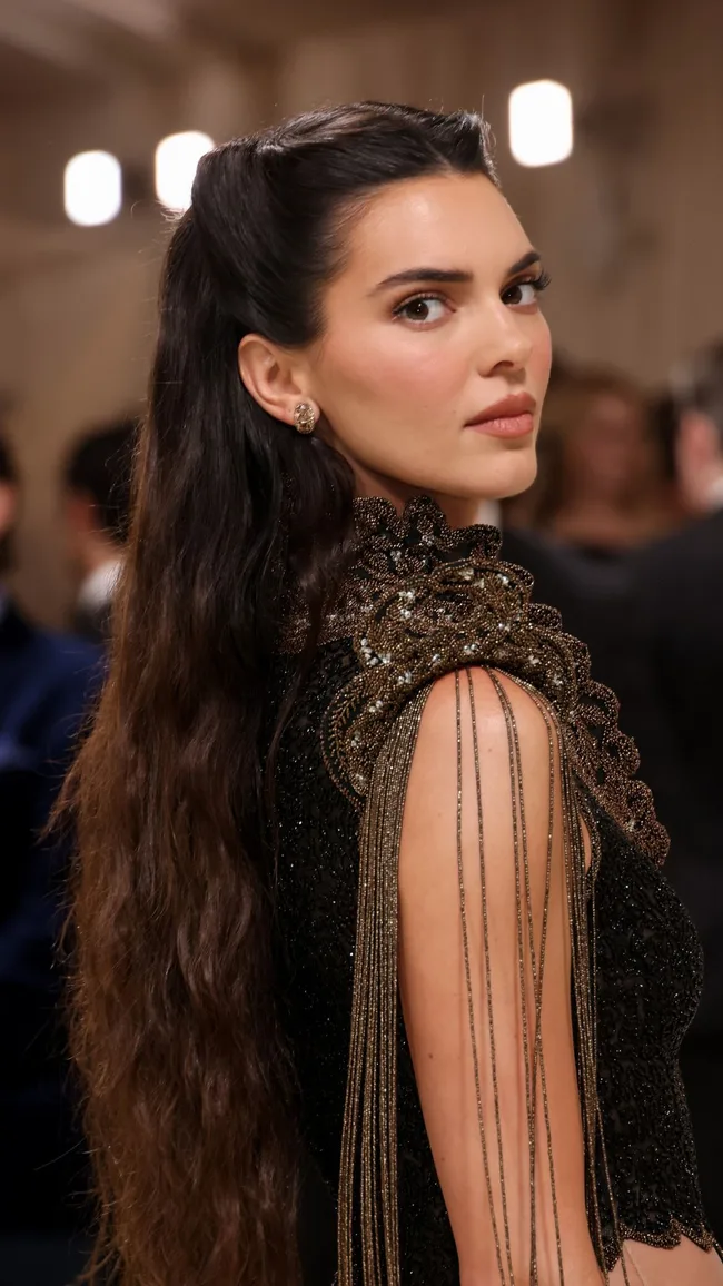 kendall jenner long hair at the 2024 met gala