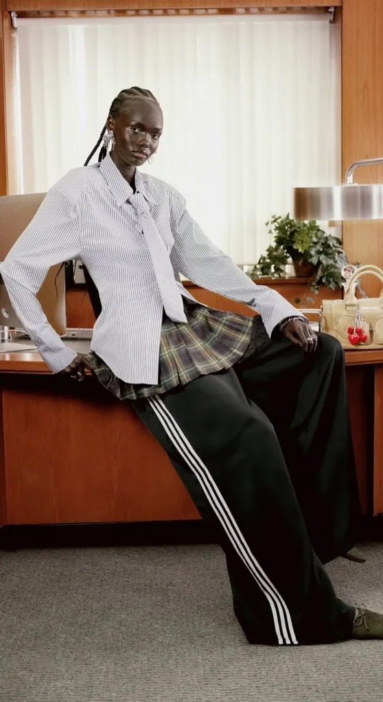 Model in an office