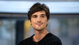 Jacob Elordi To Put 6&rsquo;5&Prime; Frame To Good Use As Frankenstein&rsquo;s Monster