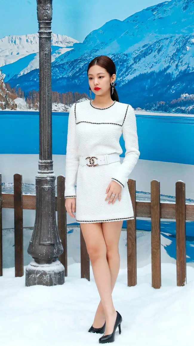 jennie-blackpink-best-looks-chanel