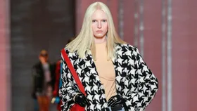 Alex Consani Is The Gen Z It-Girl You Need To Know