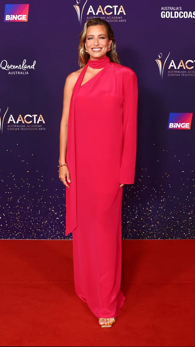 aacta-awards-2024-best-looks-renee-bargh