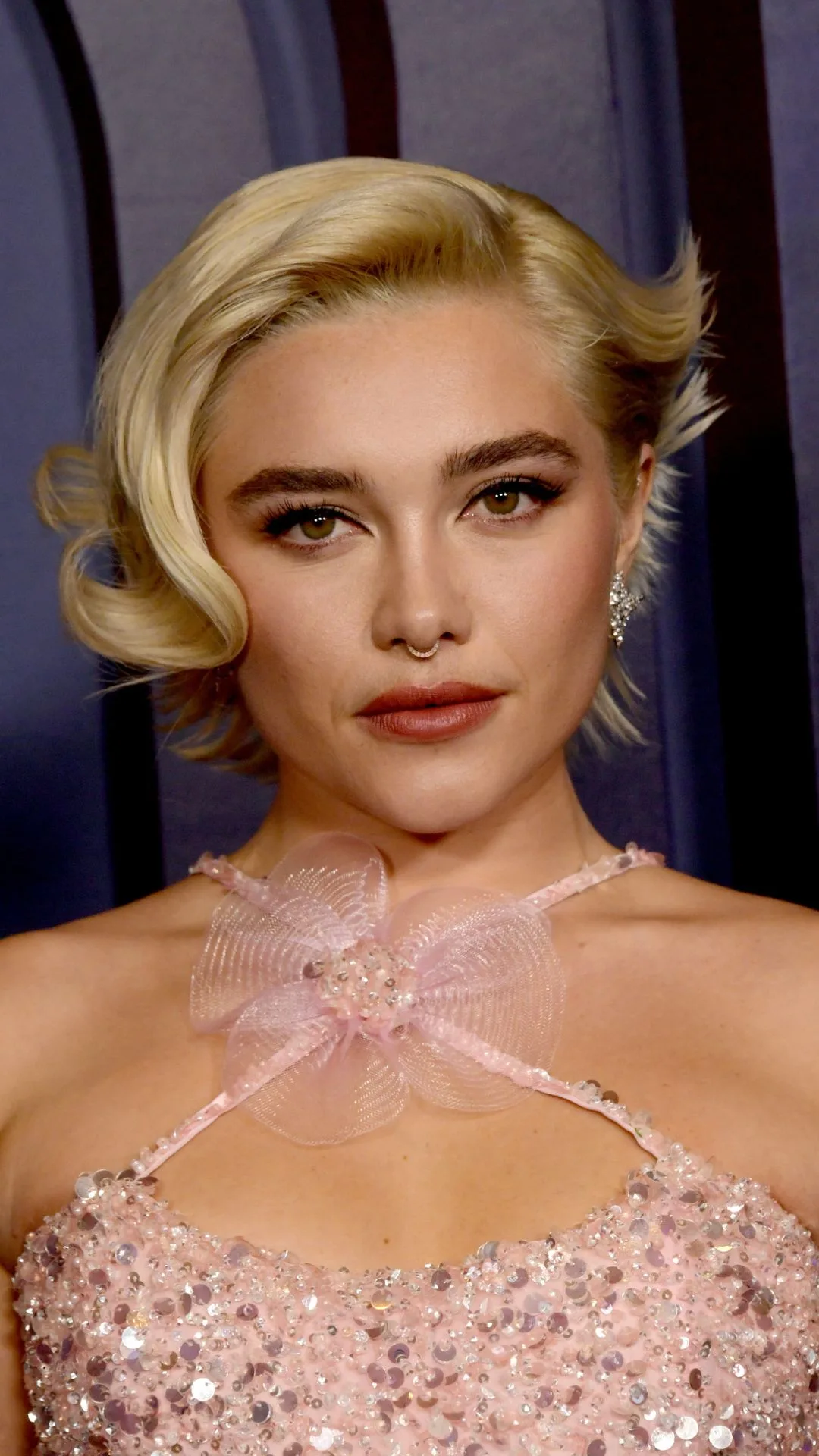 How To Grow Out Short Hair, According To Florence Pugh