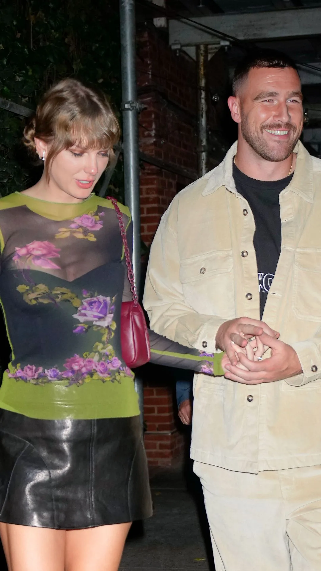 taylor-swift-travis-kelce