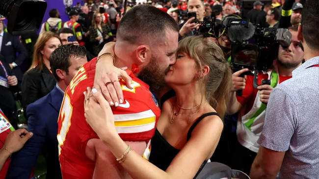 taylor-swift-travis-kelce