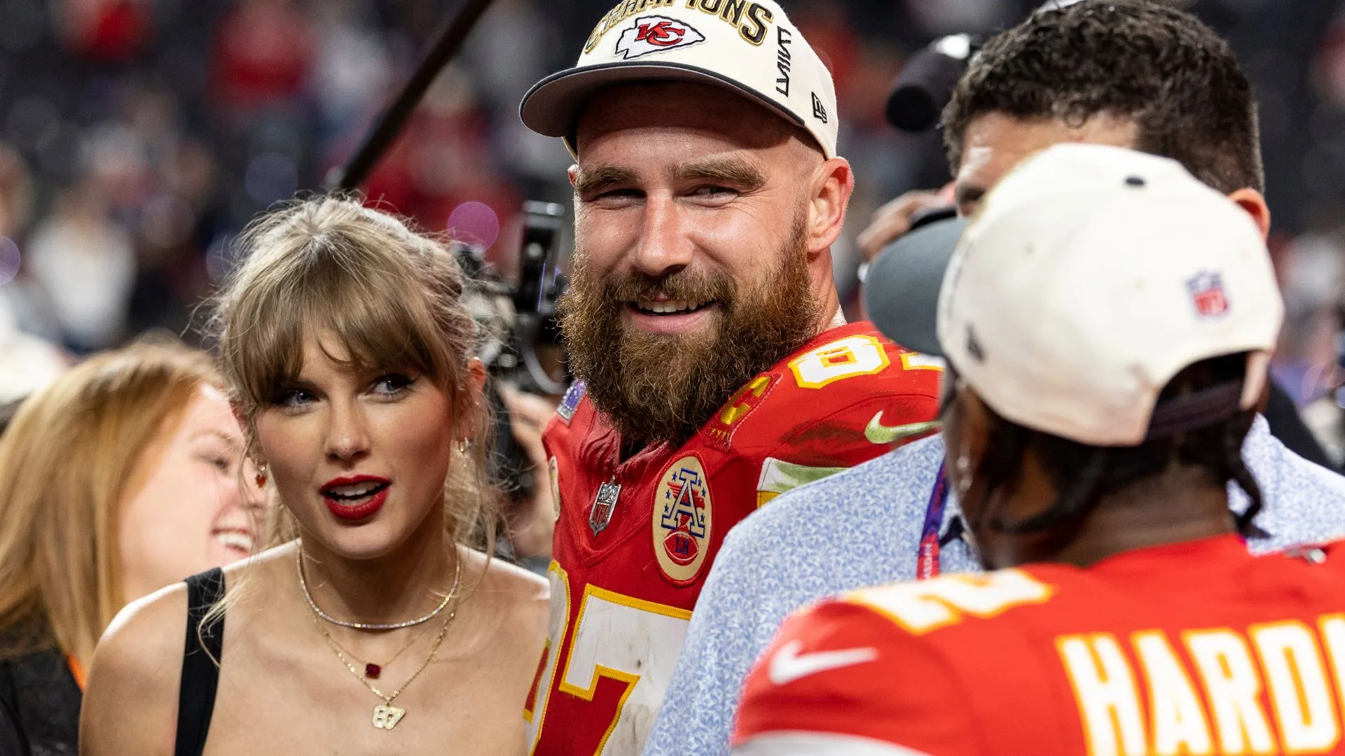 taylor-travis-super-bowl 