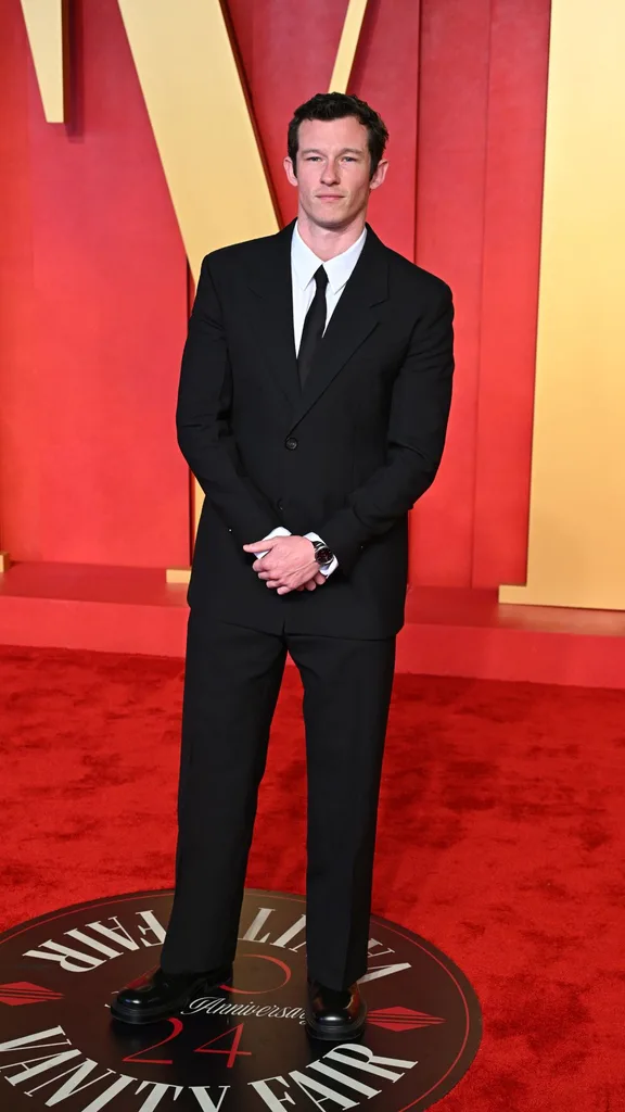 callum-turner-vanity-fair-oscars-party-2024