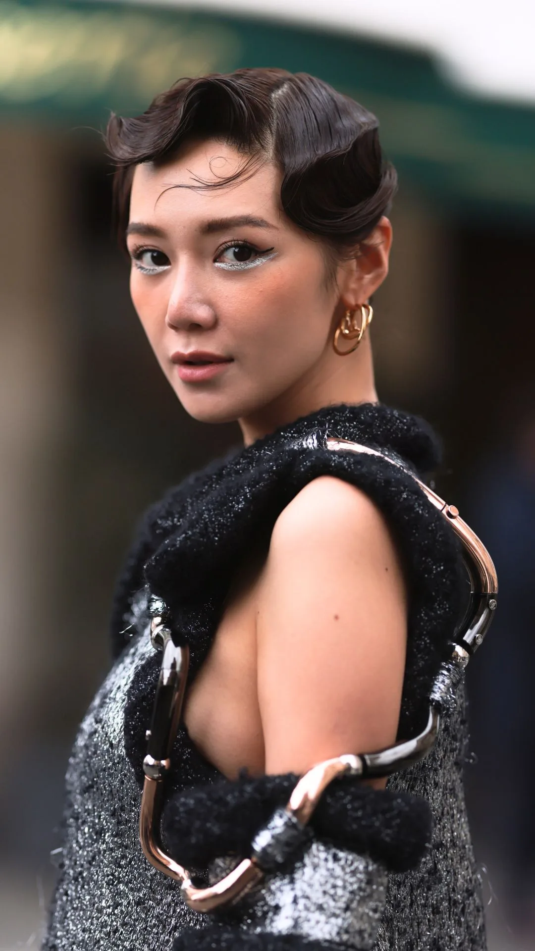 hypoallergenic-earrings-sensitive-ears