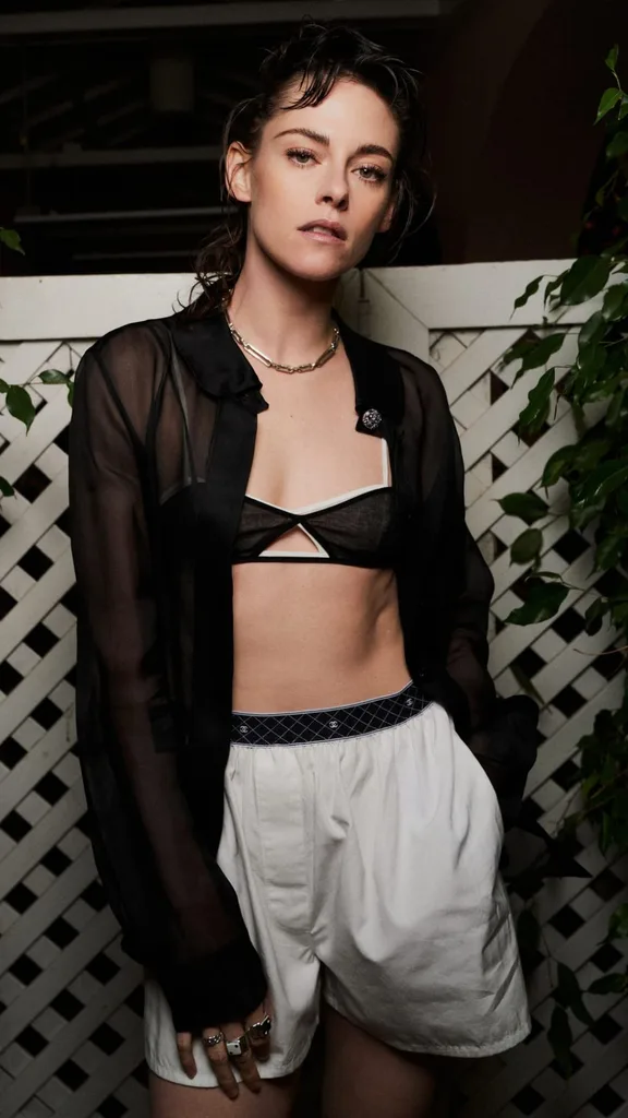 kristen-stewart-chanel