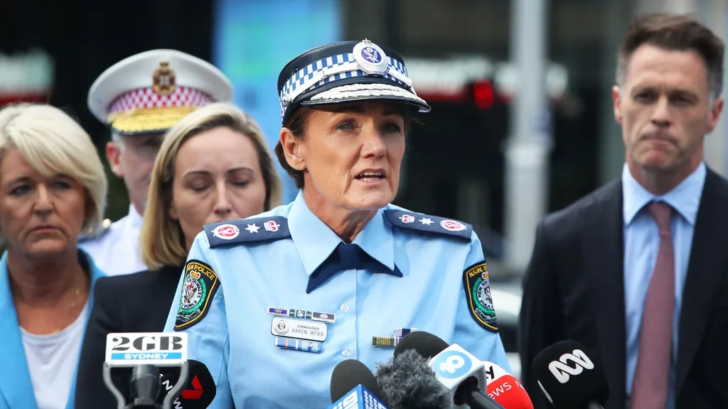 bondi-junction-attacks-police-commissioner-karen-webb-address