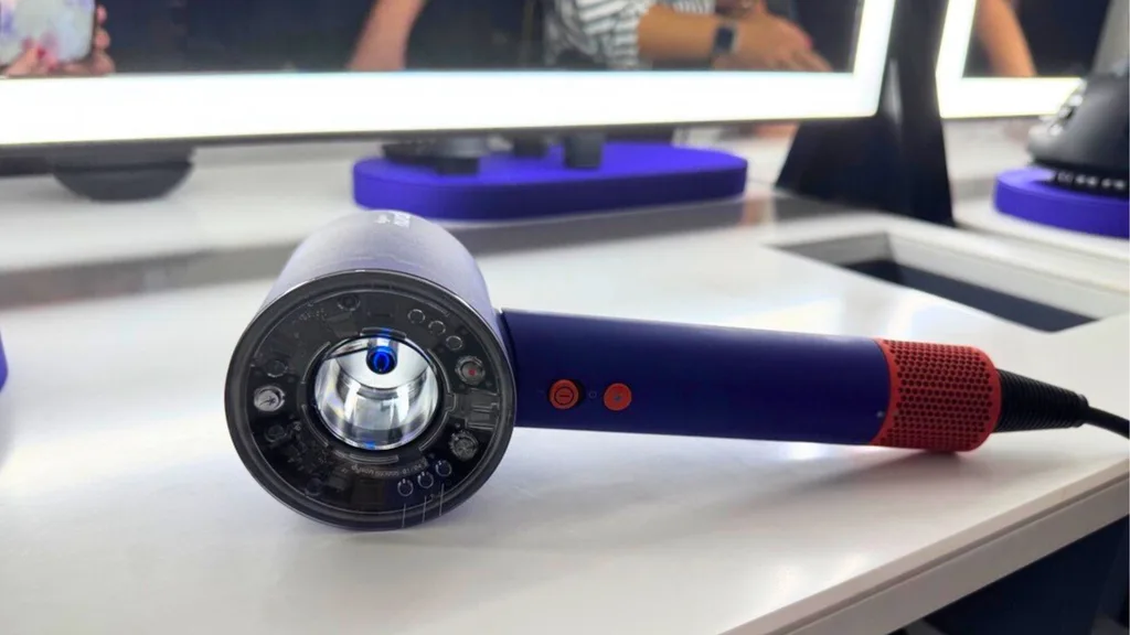 dyson-nural-review