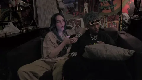 Billie Eilish’s Dating Timeline: Who’s She With? ELLE Billie Eilish’s Dating Timeline: Who’s She With? ELLE