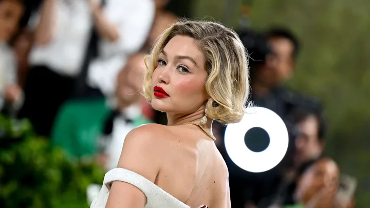 gigi hadid met gala red lipstick