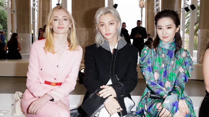 louis-vuitton-front-row