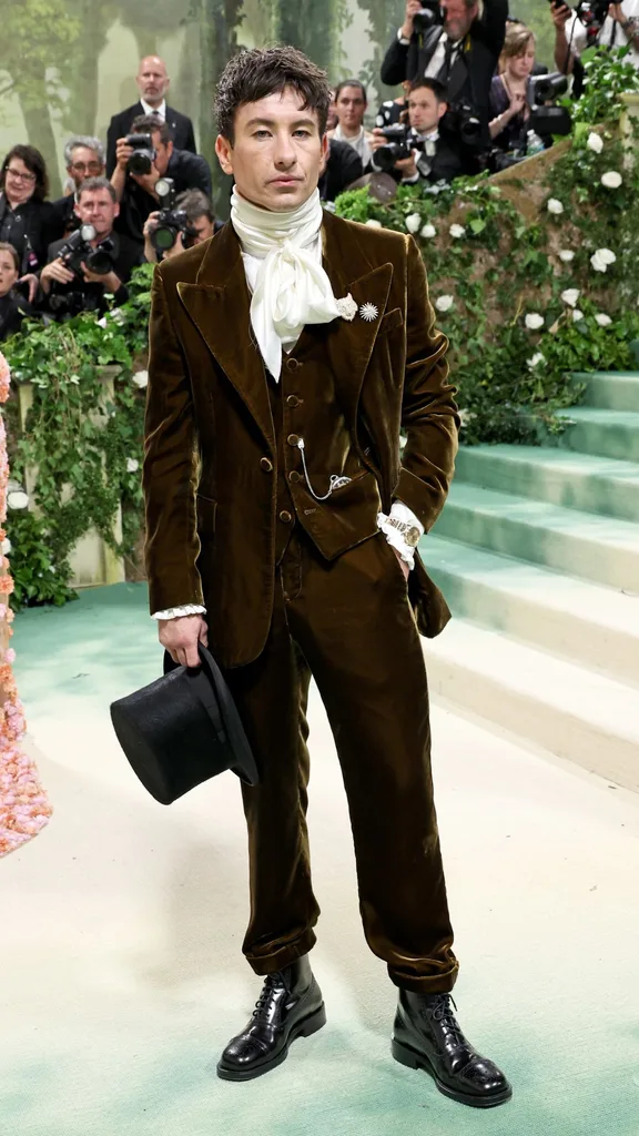 met-gala-barry-keoghan