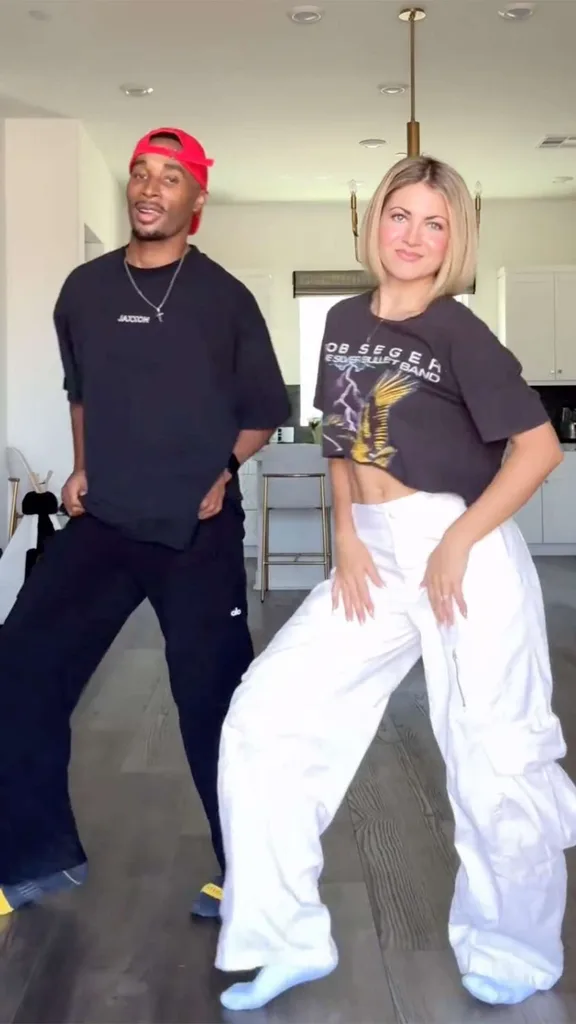 miranda-derrick-tiktok-video