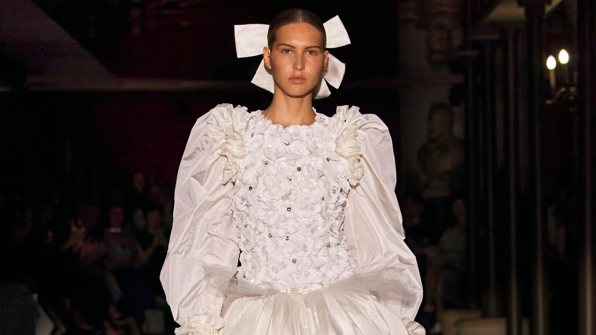 1980s Wedding Dresses Are Back Just Ask Chanel