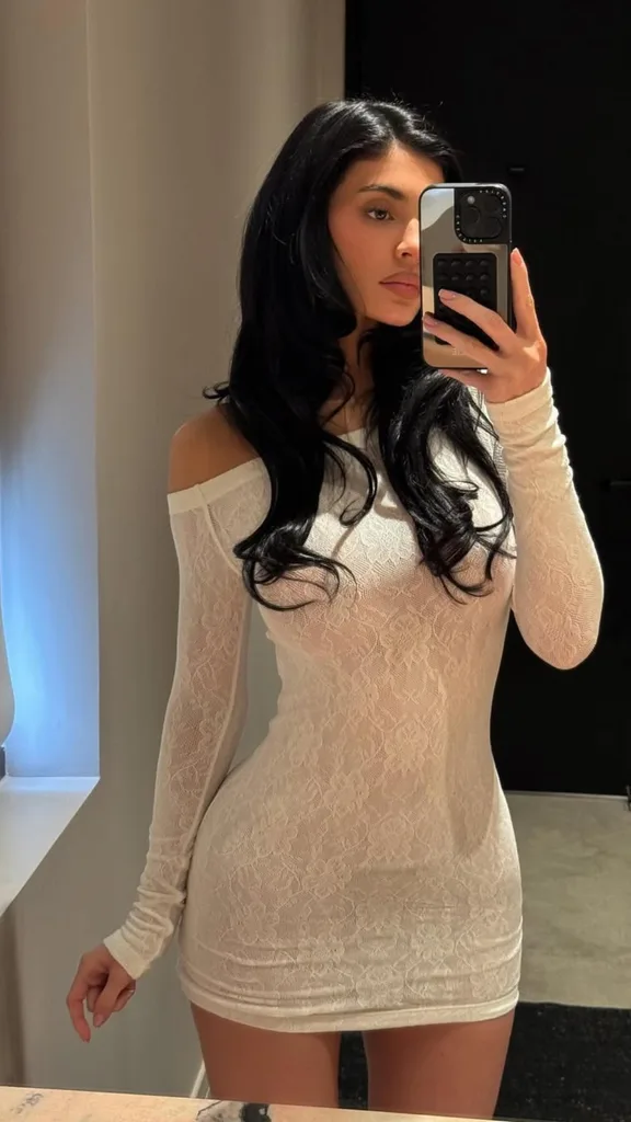 Kylie Jenner selfie