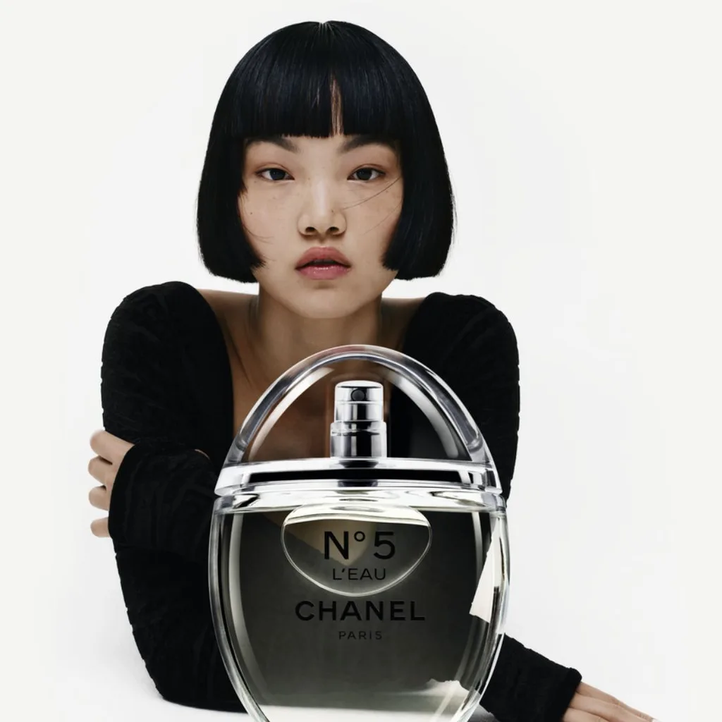 chanel no.5 perfume imagery