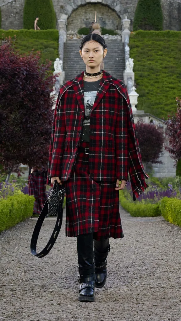 dior cruise 2025 red tartan