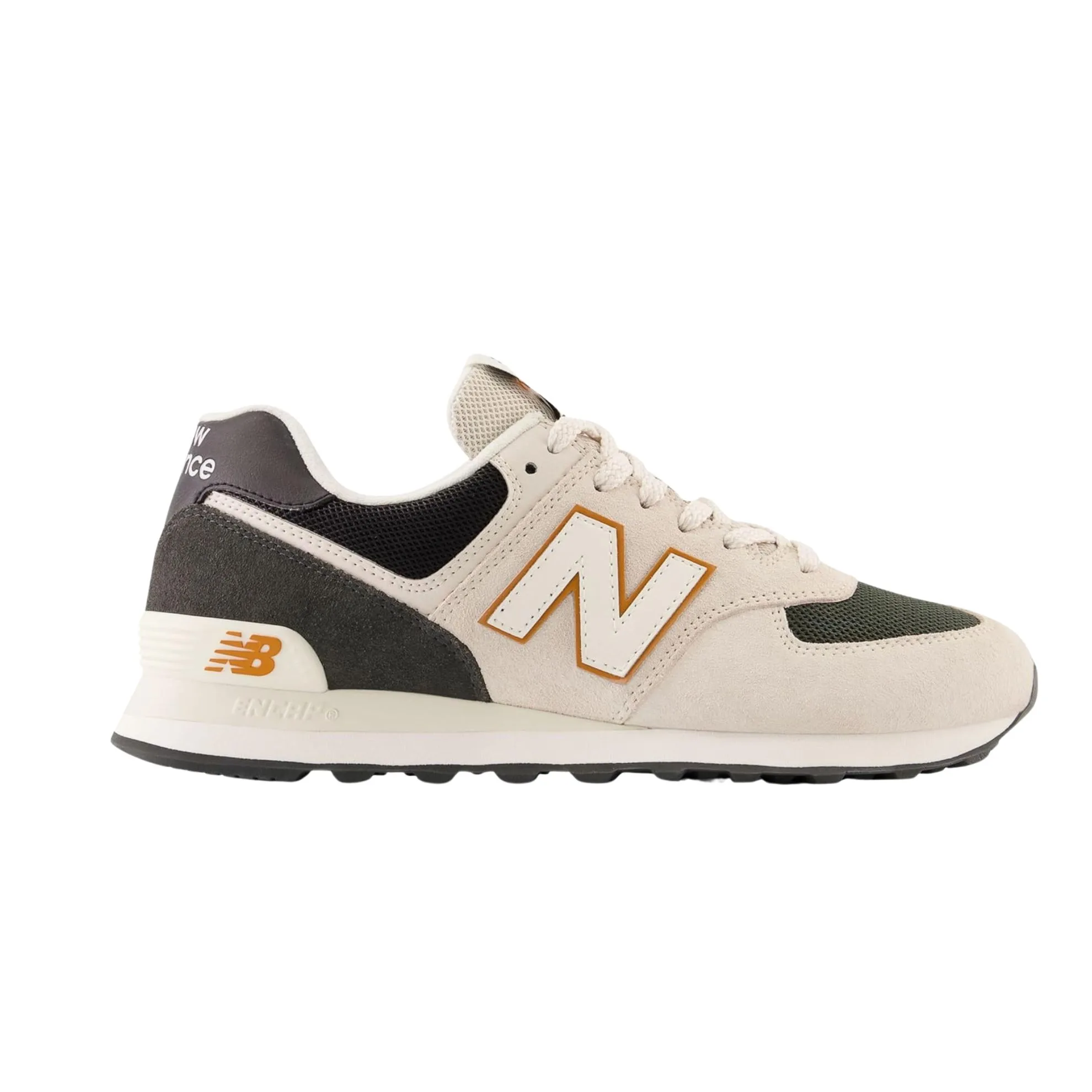 New Balance Unisex 574 Sneakers soft tonal colourway, and we love the effortless styling these limited-run suede sneakers are going to bring to our wardrobes.