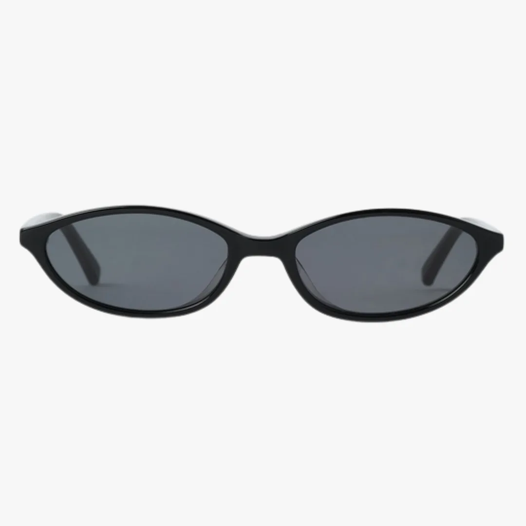 Hailey Bieber sunglasses - Arms Of Eve