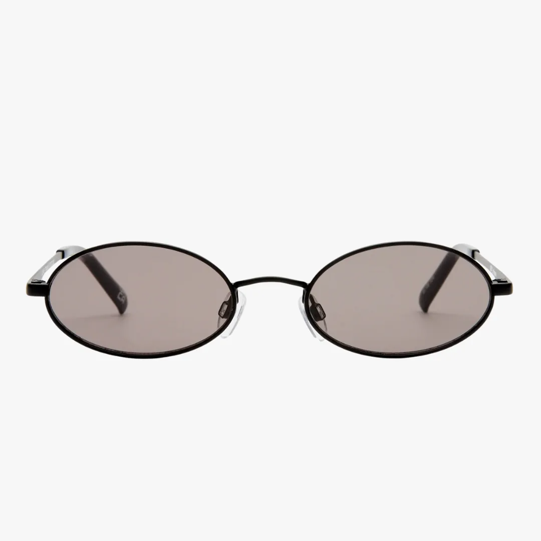 Hailey Bieber sunglasses - Le Specs