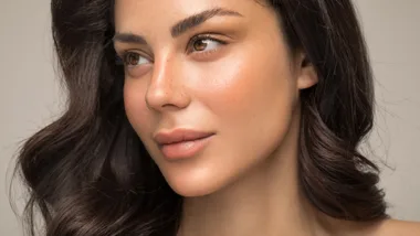 Model with glowy skin