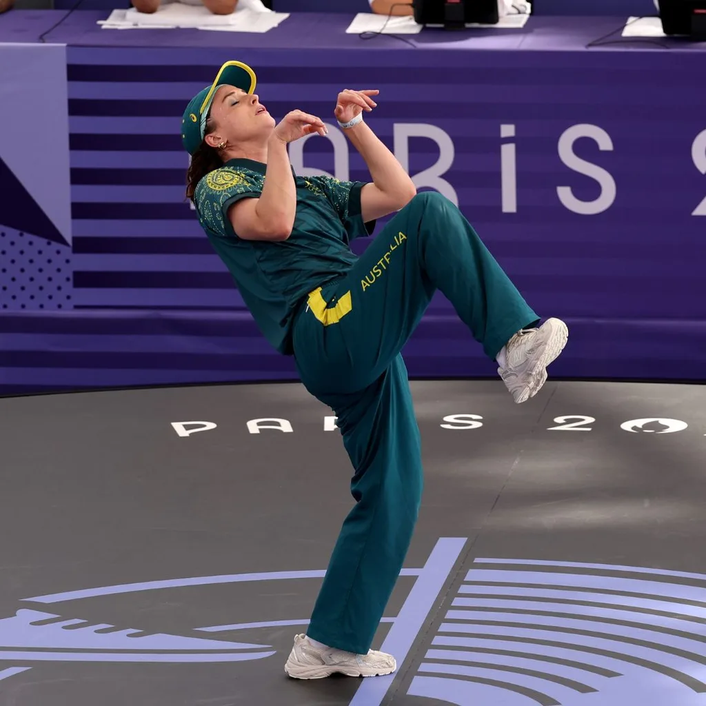 B-Girl Raygun of Team Australia competes during the B-Girls Round Robin - Group B on day fourteen of the Olympic Games Paris 2024 at Place de la Concorde on August 09, 2024 in Paris, France.