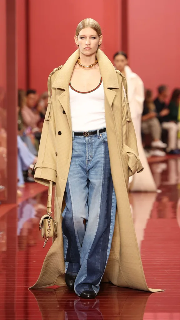 A model walks the runway at the Gucci Women's Spring Summer 2025 Fashion Show during the Milan Fashion Week Womenswear Spring/Summer 2025 at Triennale di Milano on September 20, 2024 in Milan, Italy.