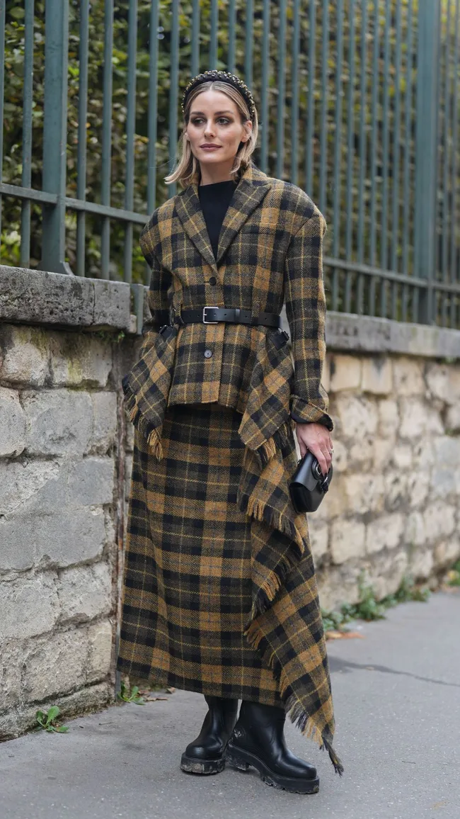 olivia palermo wearing tartan christian dior maxi skirt and blazer at paris fashion week