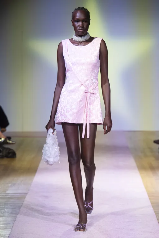 The 9 Best Spring Summer 2025 Runway Trends