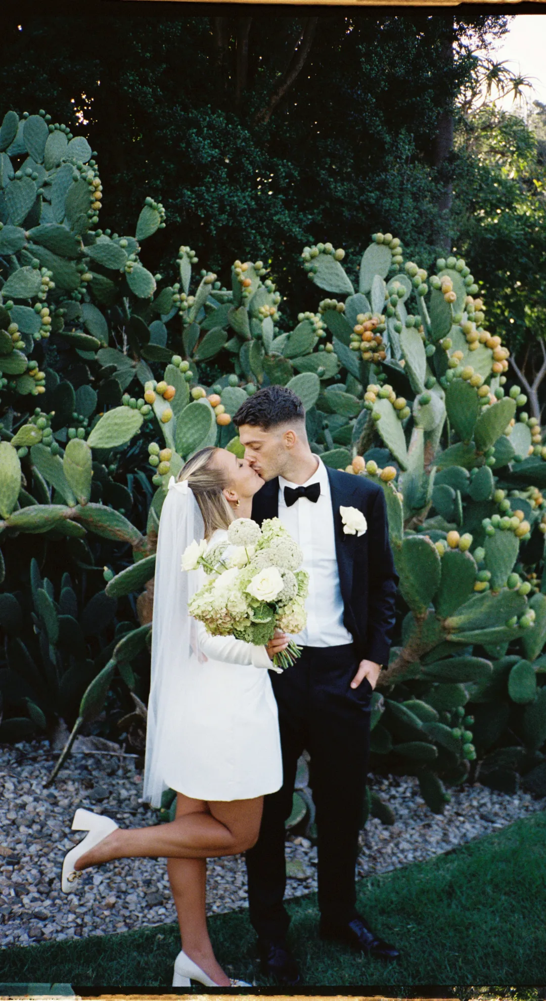 Real bride Zara McDonald and husband Oliver Keogh share their wedding with ELLE Australia.