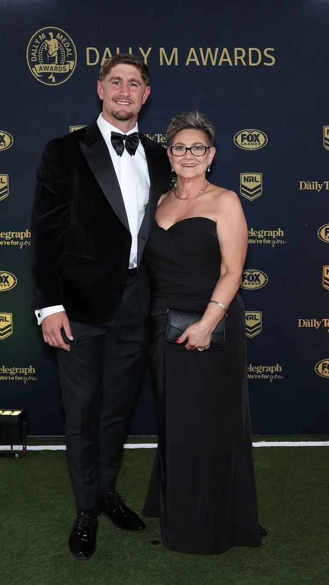 Zac Lomax of the Dragons with his mum on the dally m red carpet