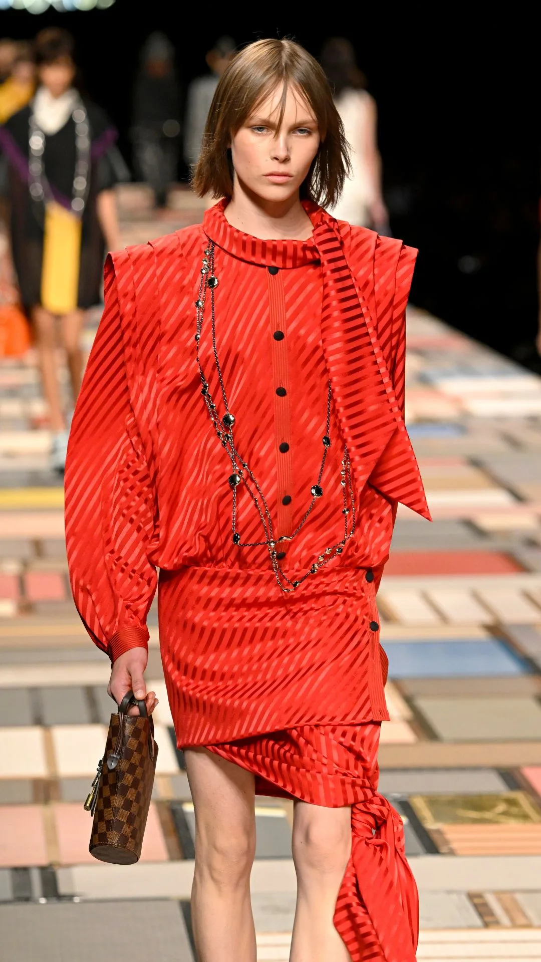 A model walks the runway during the Louis Vuitton Paris Womenswear Spring-Summer 2025 show as part of Paris Fashion Week on October 01, 2024 in Paris, France.