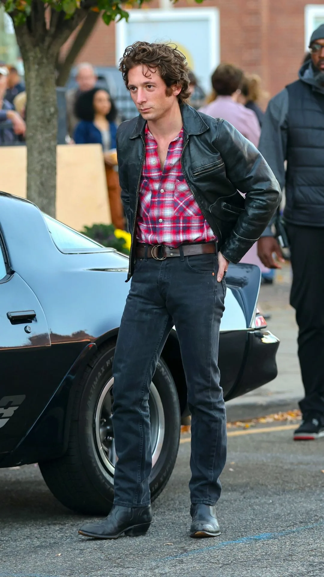 jeremy allen white as bruce springsteen filming deliver me from nowhere