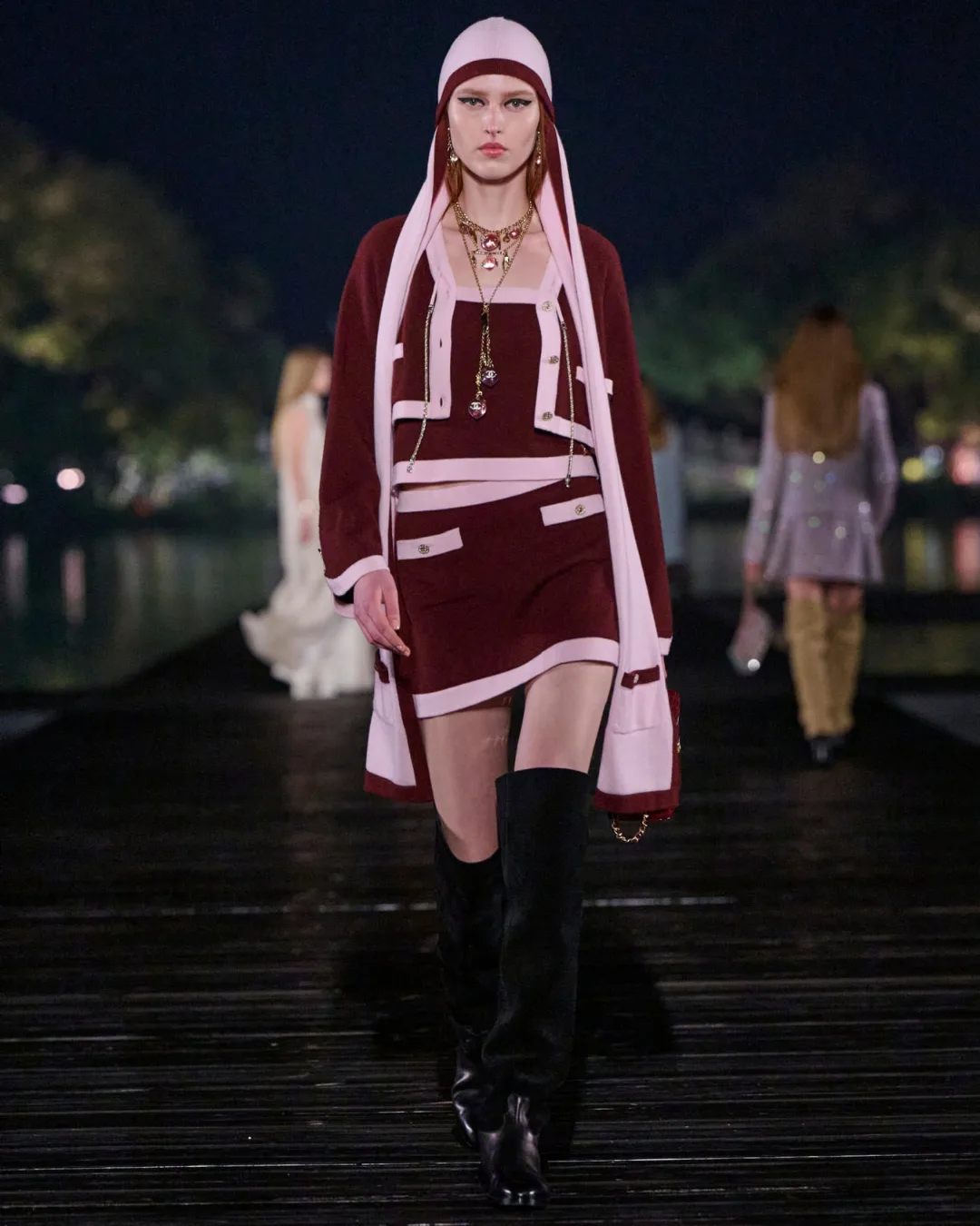 Chanel Metiers D'Art 2024/25 runway show Hangzhou