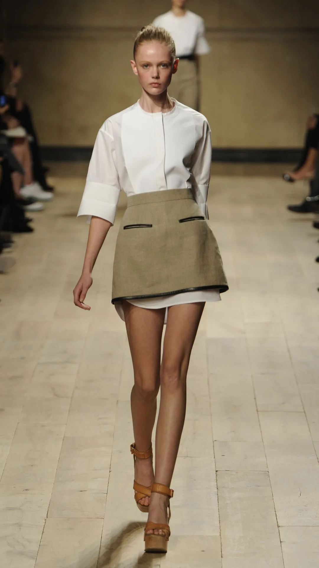 CELINE Phoebe Philo era CELINE BY PHOEBE PHILO Pleated pullover knit one piece Brown 36 main image 0