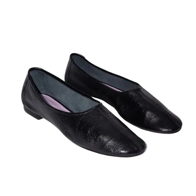what to buy an aquarius gifts shoes