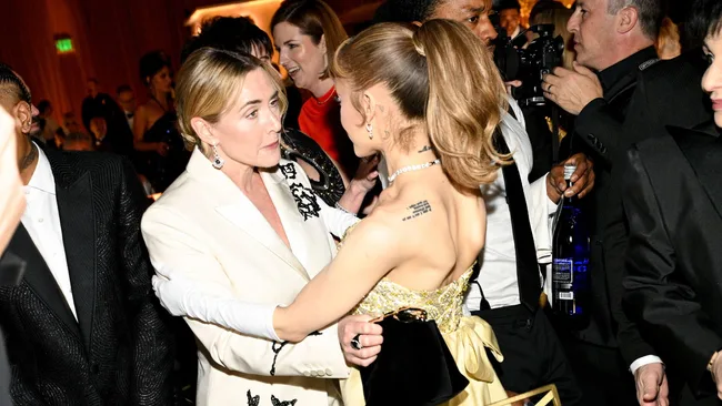 golden globes 2025 behind the scenes kate winslet greets ariana grande