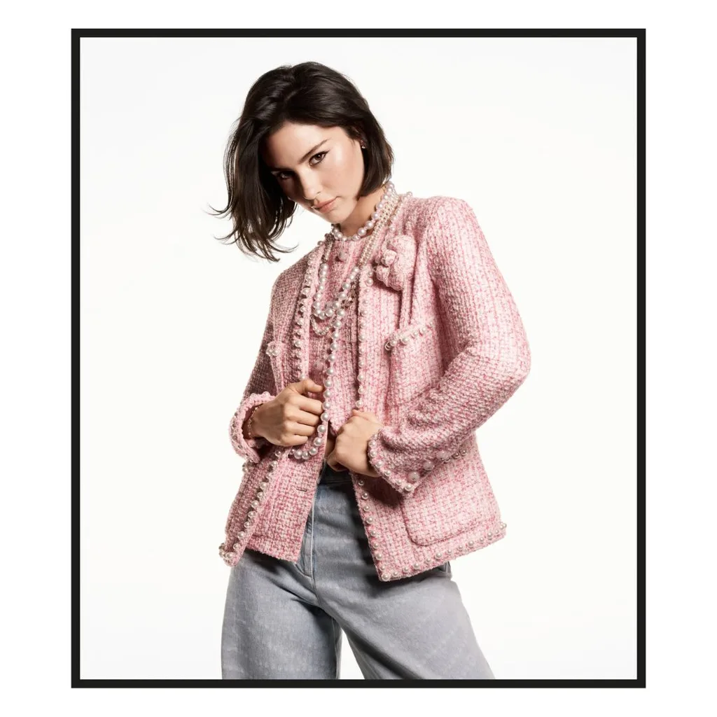 gracie-abrams-sofia-coppola-chanel pink tweed blazer