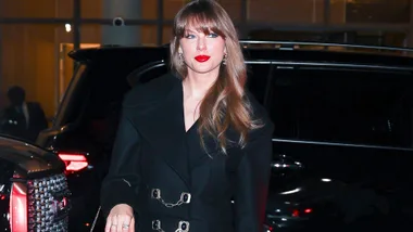 Taylor Swift out for dinner at Nobu wearing an infinity ring