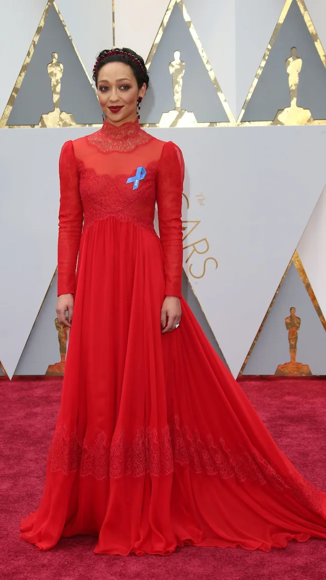 Ruth Negga in Valentino at the 2017 Oscars