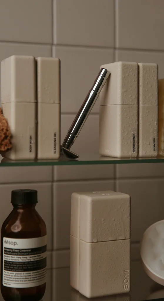 SOMI Travel Capsule Review_ELLE Australia