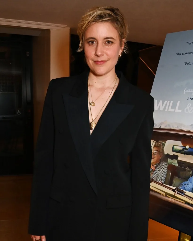 greta gerwig to adapt narnia movie for netflix