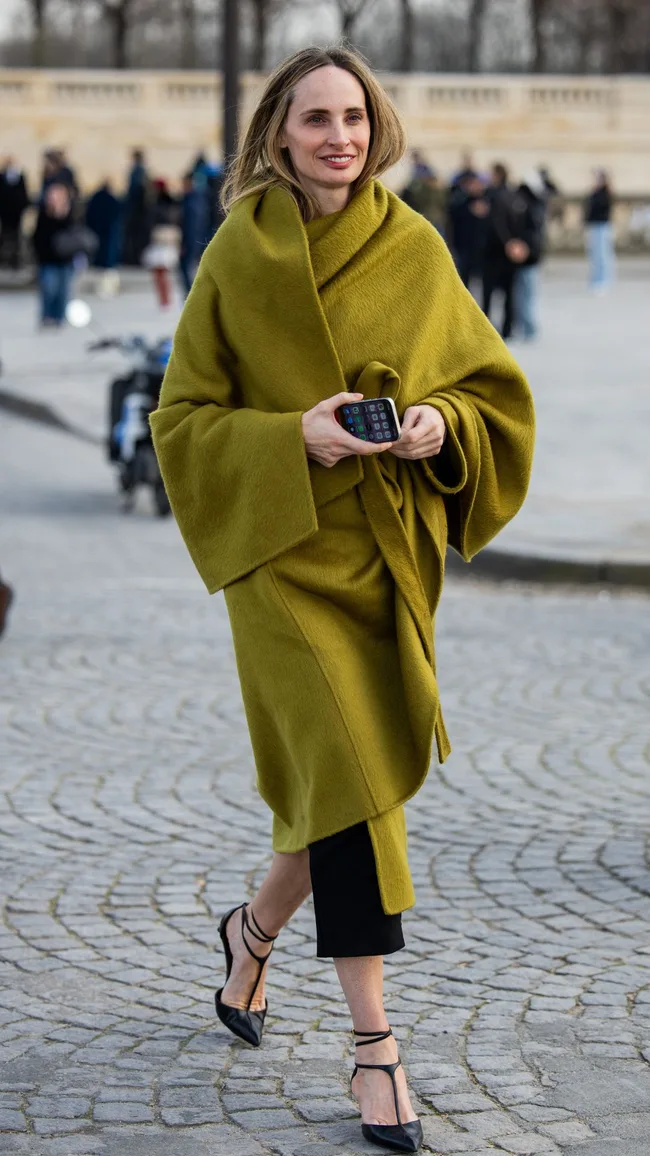 street style at paris fashion week fall winter