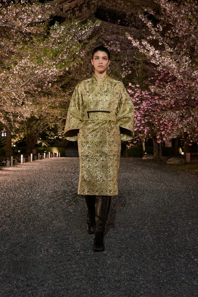 dior-fall-2025-kyoto